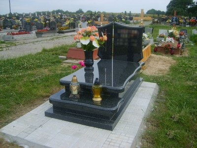 Nagrobek 5
