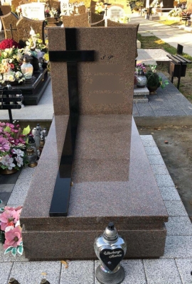 Nagrobek 37