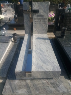 Nagrobek 38